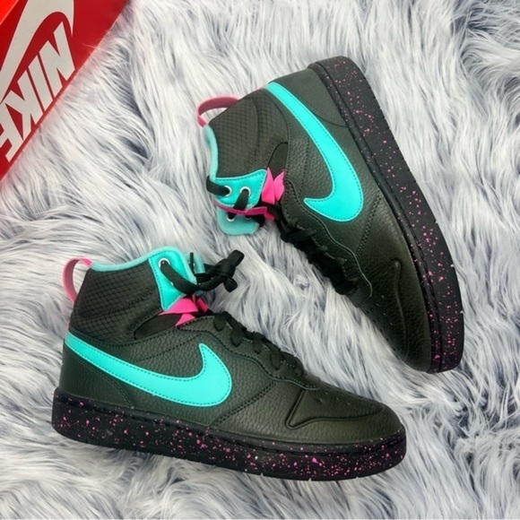 Nike Court Borough Mid 2 Boot - Picture 3 of 5